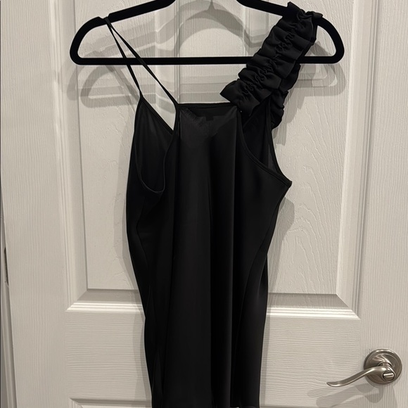 Elegant Black Ruffle Dress Top - Picture 4 of 4